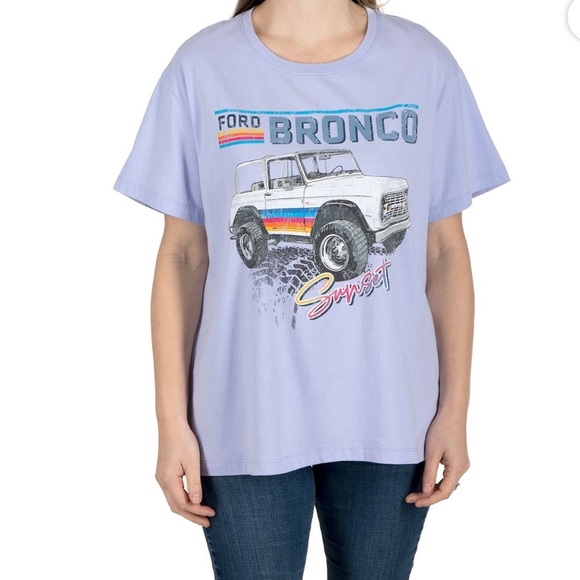 Tops - Women's Licensed Graphic T-Shirt